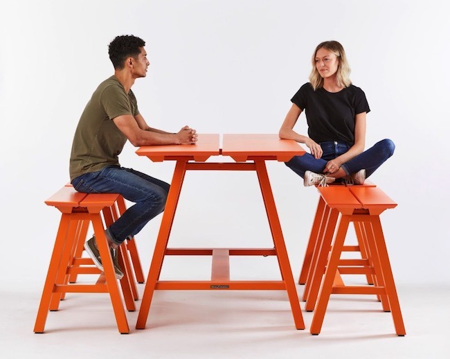 Harvest Table WB Sconnie Cantilever Chair