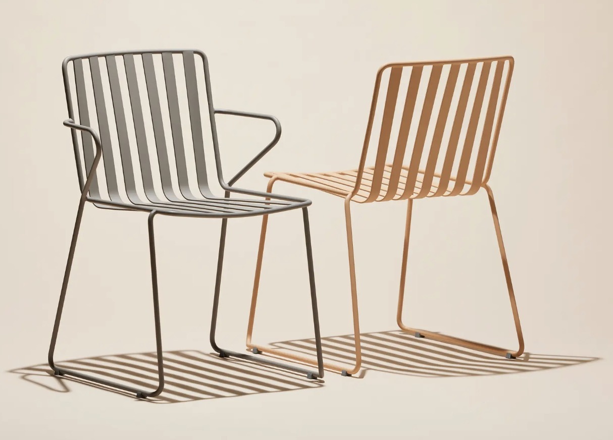 Landscape Forms Every Day Chair WB Sconnie Cantilever Chair