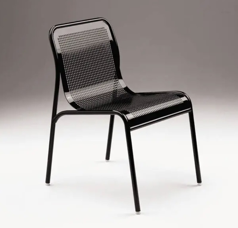 Landscape Forms - Traverse Chair WB Sconnie Cantilever Chair